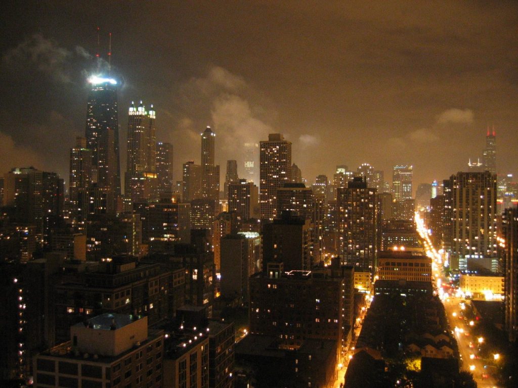 Jrballe_july_2004_chicago_skyline_at_night