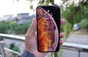 iPhone XS Max Face ID Flaw: Face ID can be spoofed by an unregistered face